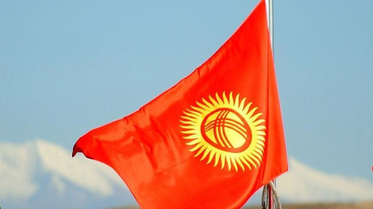 Kırgızistan devlet bankasını dolandıran iki kişiye Türkiye'den iade kararı