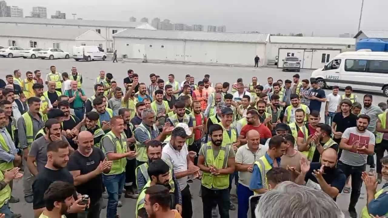 İstanbul Yeni Havalimanı Metro inşaatında işçiler grevde