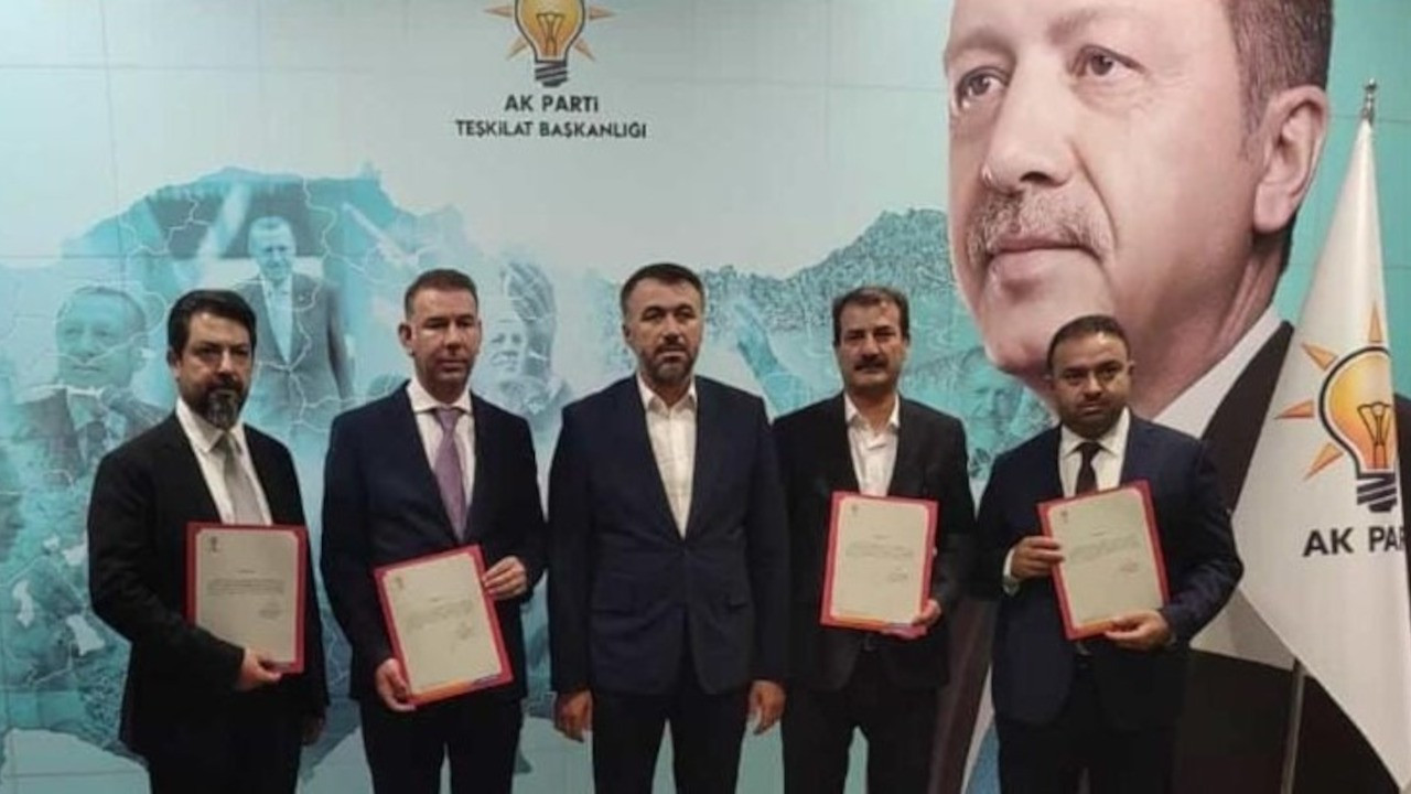Ankara'da mülakata girdiler: AK Parti'den Diyarbakır'a 4 yeni ilçe başkanı
