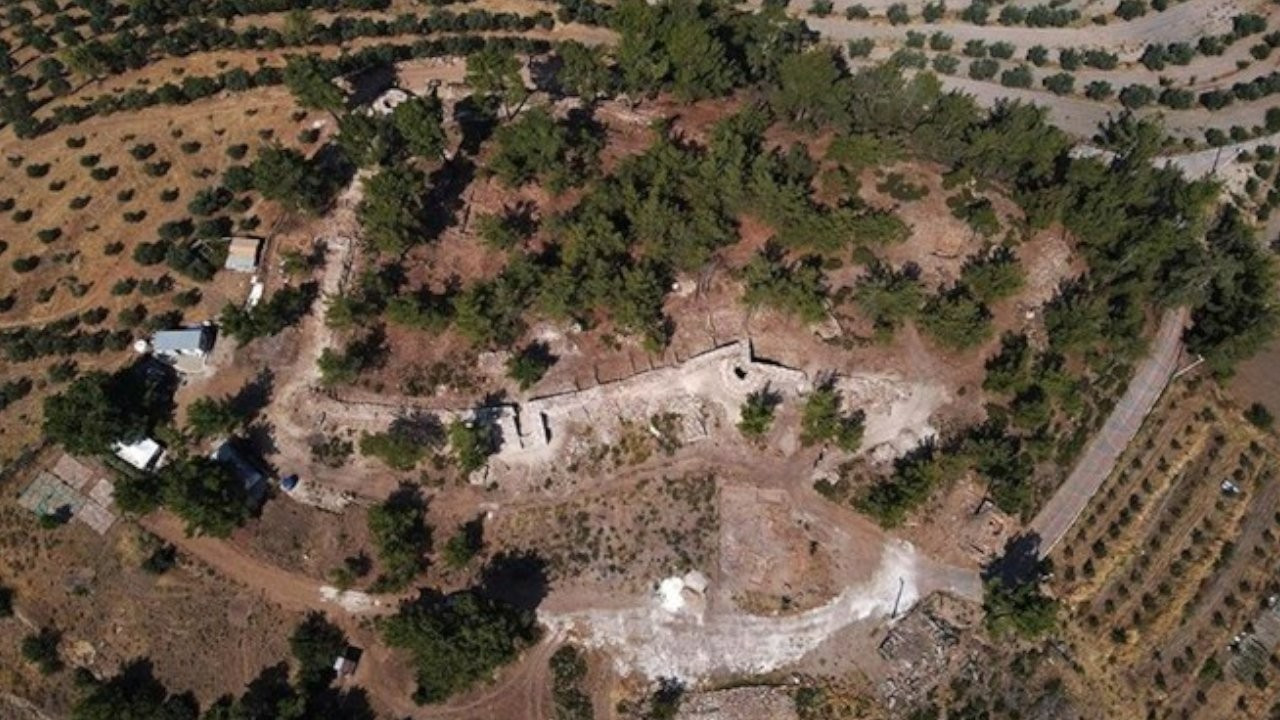 Asarcık Tepesi'nde Orta Tunç Çağı'ndan yerleşim izleri bulundu