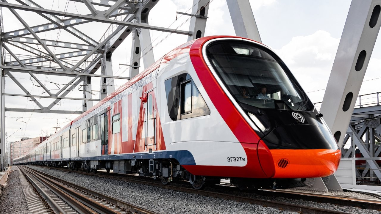 Moskova Metrosu'nun yeni yer üstü hattı açıldı