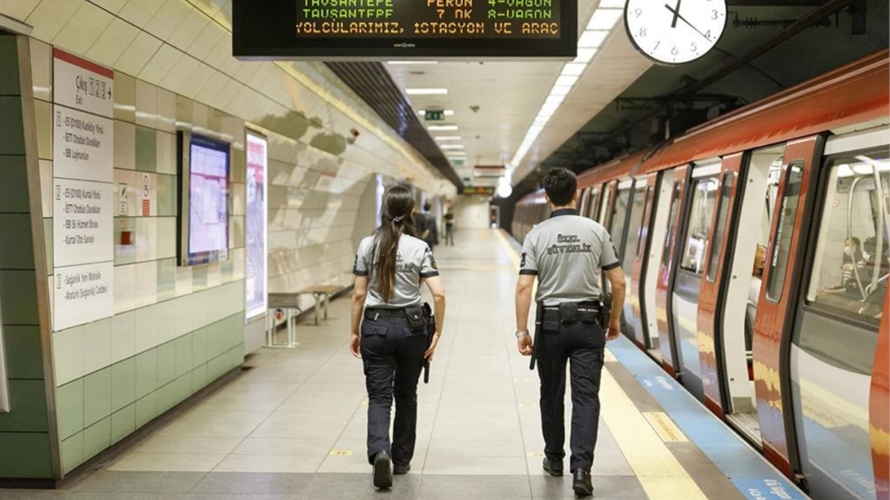 Kadıköy metrosunda bazı duraklarda sefer yapılamıyor