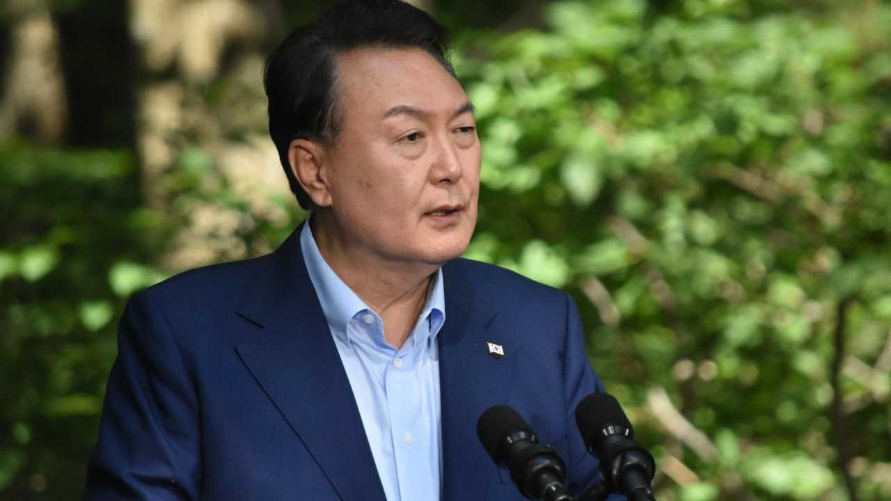Güney Kore Devlet Başkanı veto hakkını kullandı: Eşine soruşturma açılmayacak