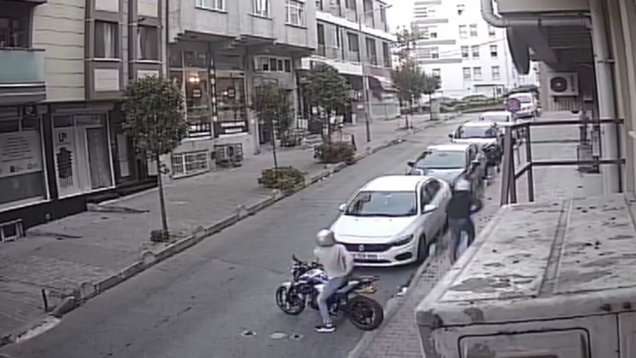 İstanbul'da motosikletli pusu: 1 ağır yaralı