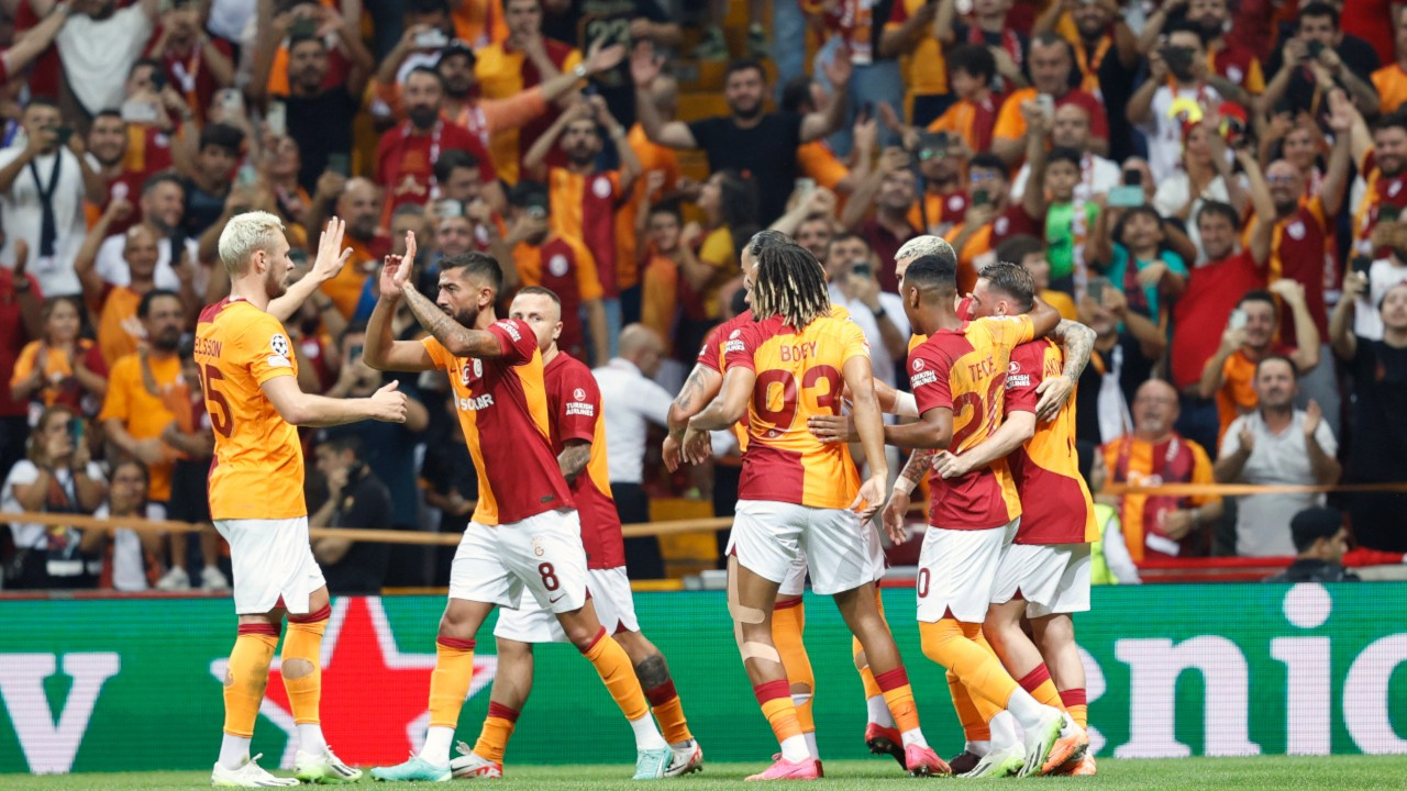Galatasaray hem ülke puanını uçurdu hem kasasını doldurdu