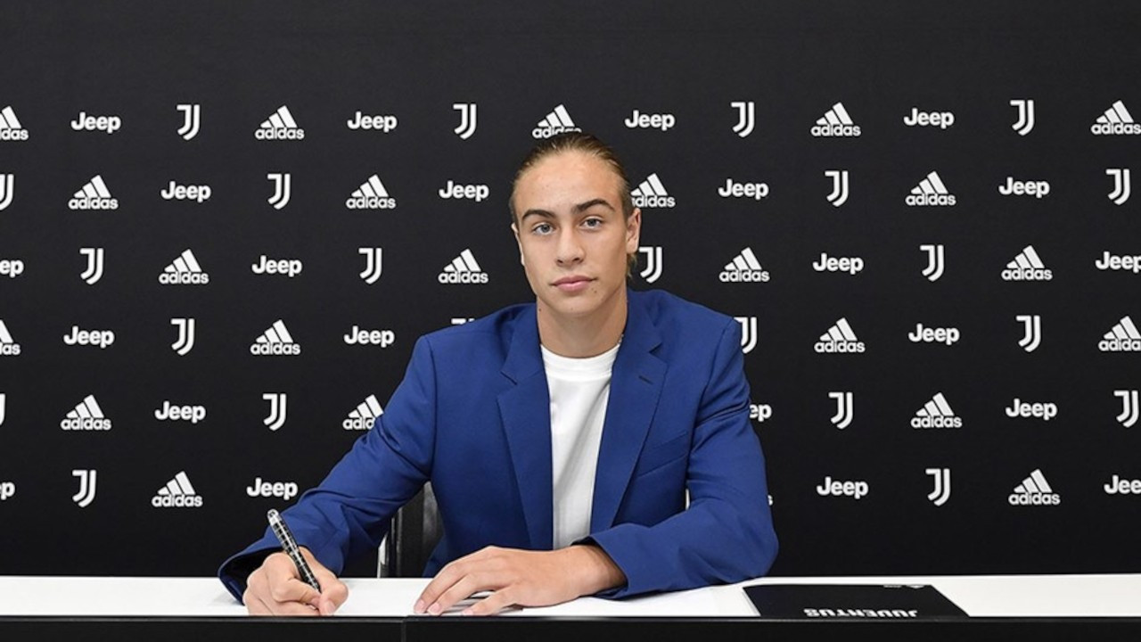 Juventus, Kenan Yıldız'ın sözleşmesini 2027'ye kadar uzattı