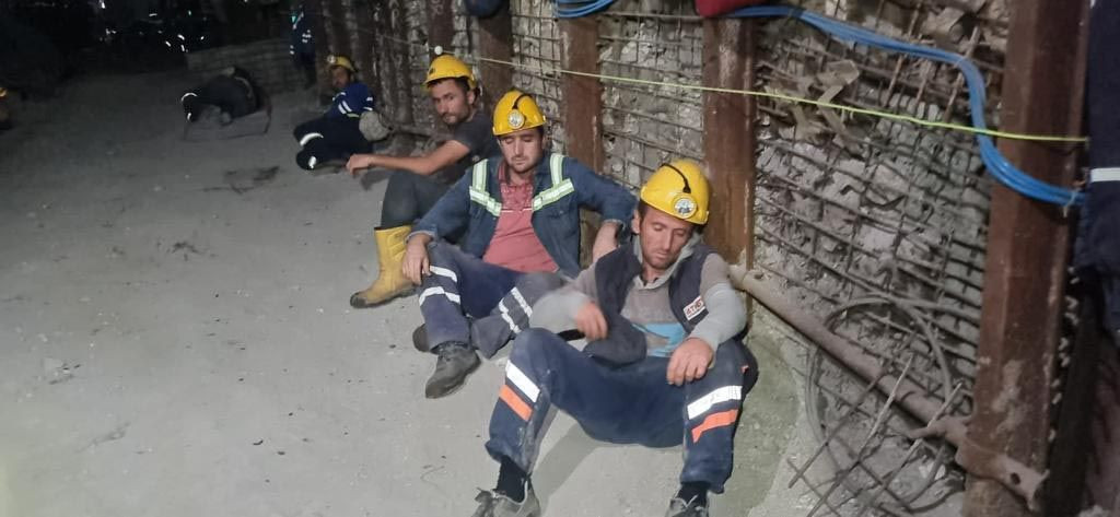 Eskişehir'de 190 maden işçisi 48 saattir açlık grevinde: Sesimizi duyan yok mu? - Sayfa 4