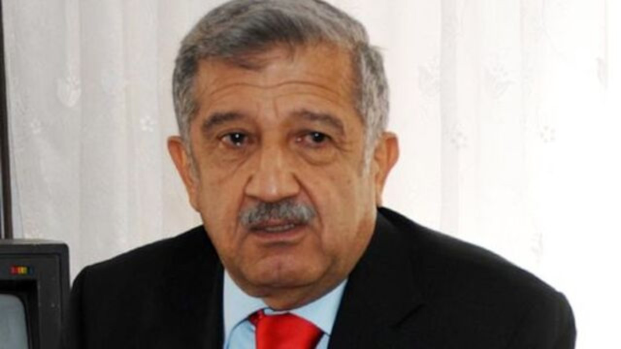 Antalya Demre'de eski belediye başkanı ölü bulundu