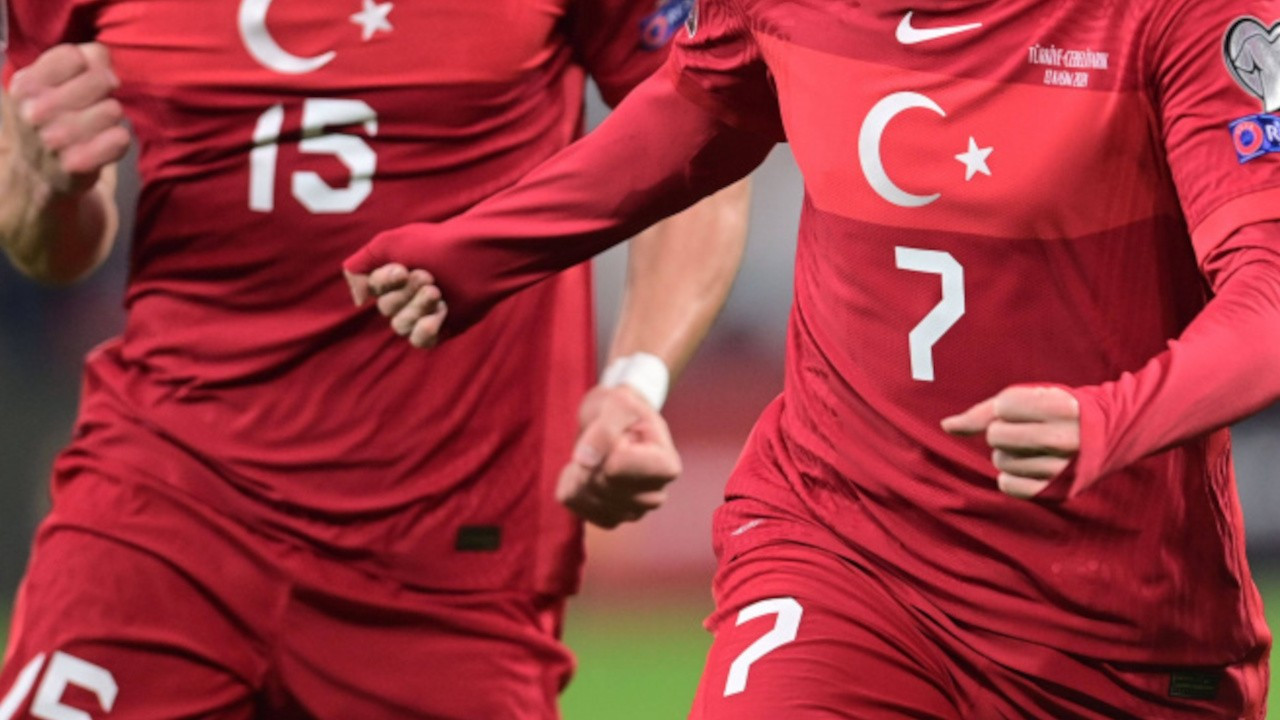 Avusturya-Türkiye maçının ilk 11'leri belli oldu