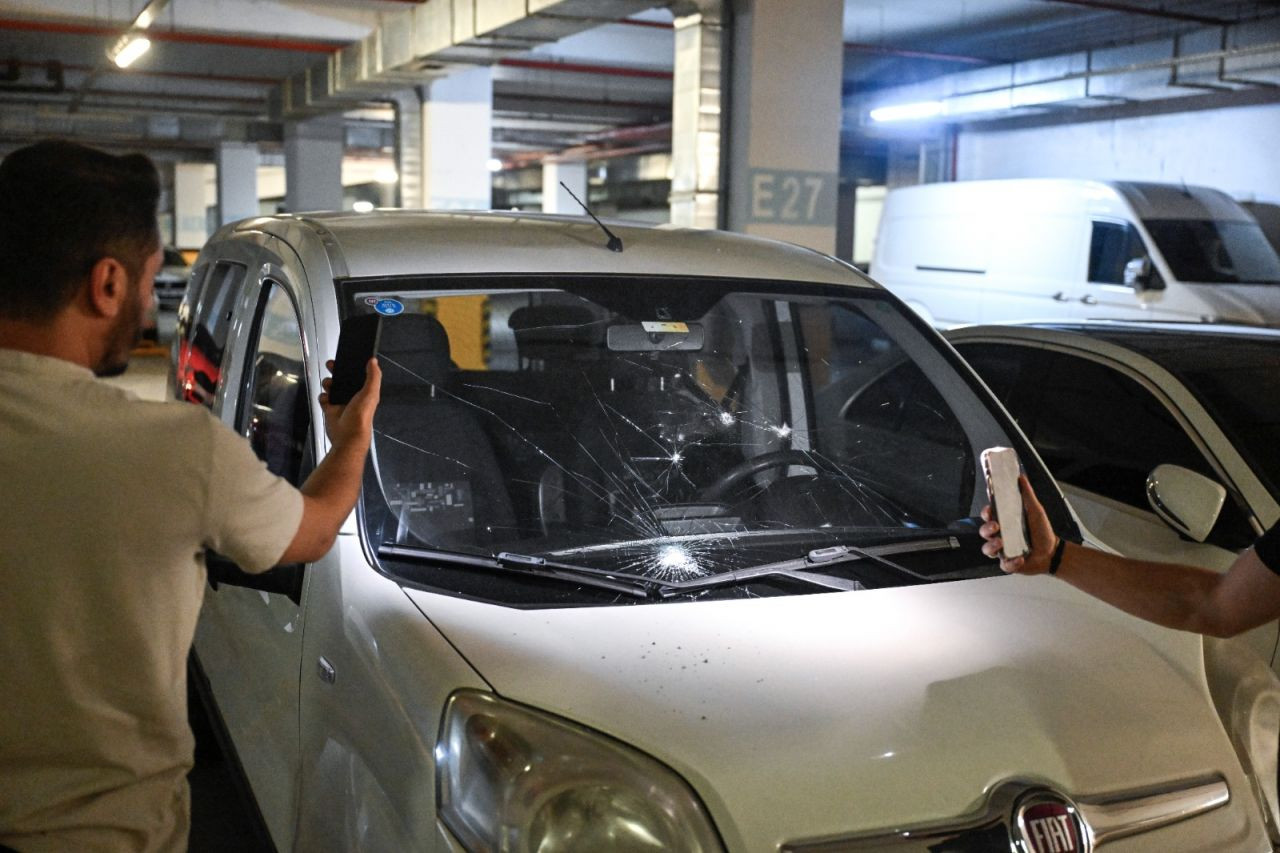 Bayrampaşa’da İSPARK'a taşlı saldırı: 15 aracın camını kırıp kaçtılar - Sayfa 3