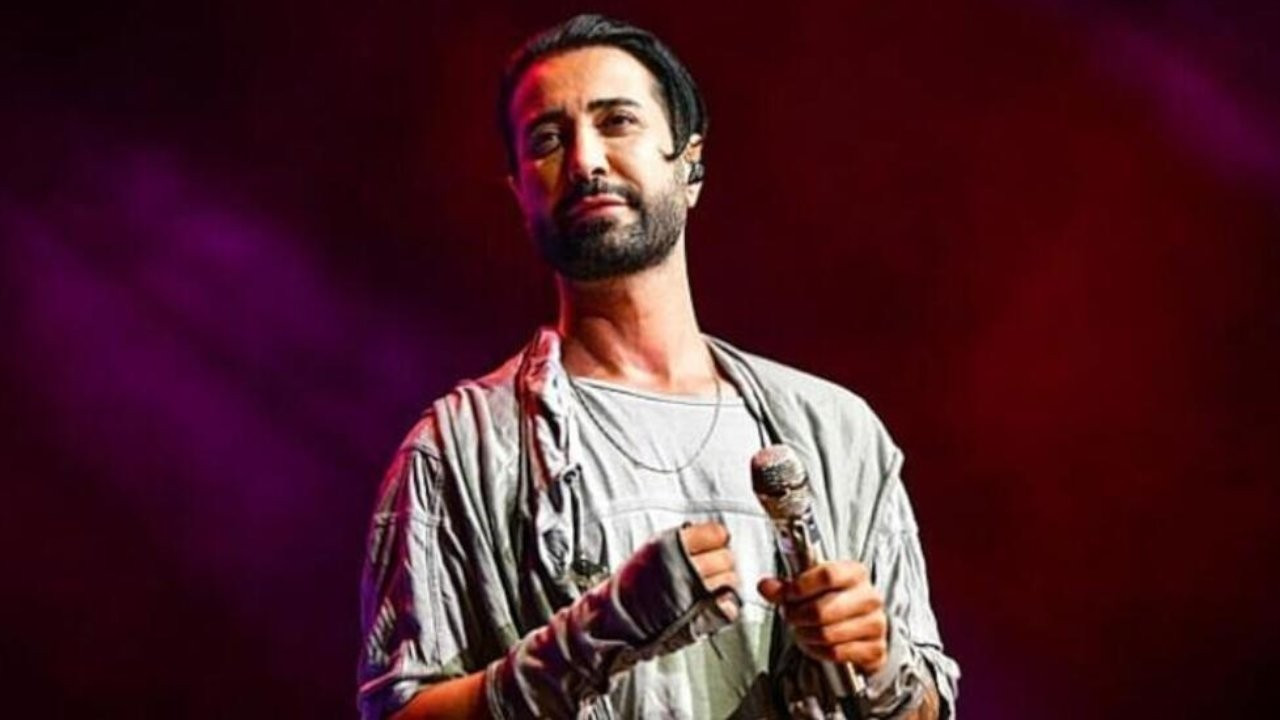 Ezgi Mola'ya destek veren şarkıcı Tan Taşçı'ya 'Musa Orhan' cezası