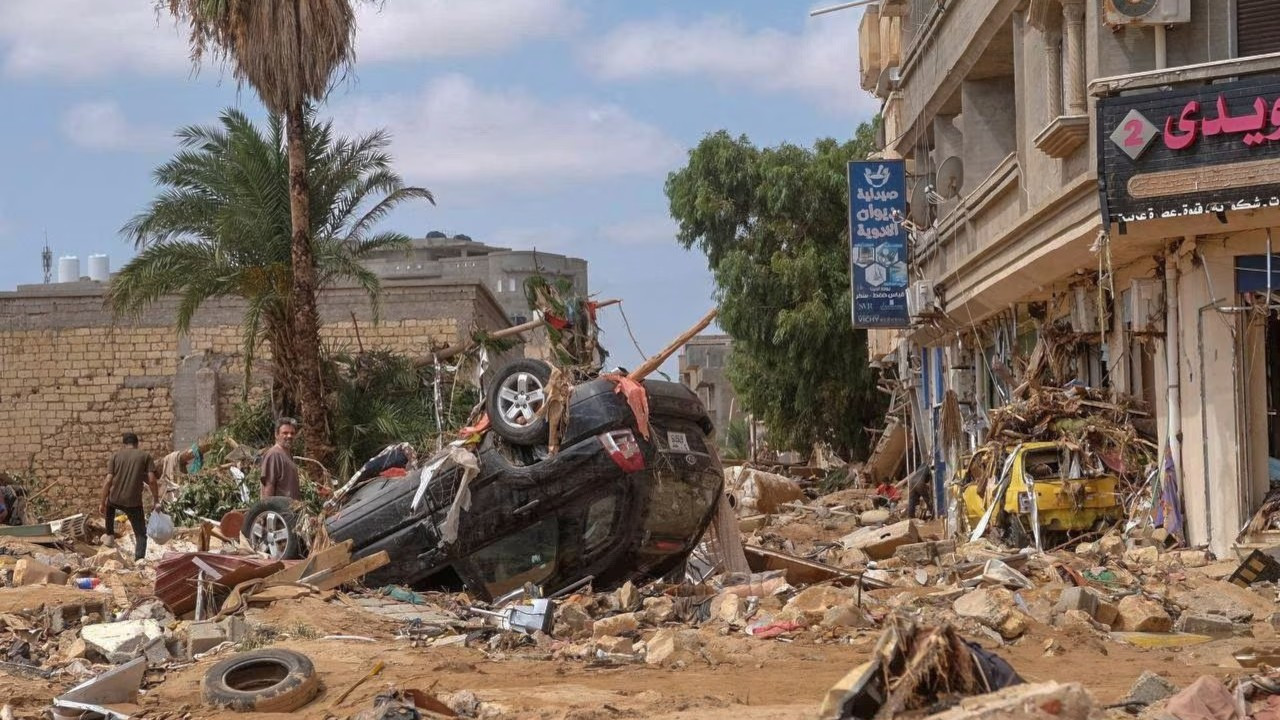 Libya'da sel felaketi: Sadece Derne'de can kaybı 5 bin 300