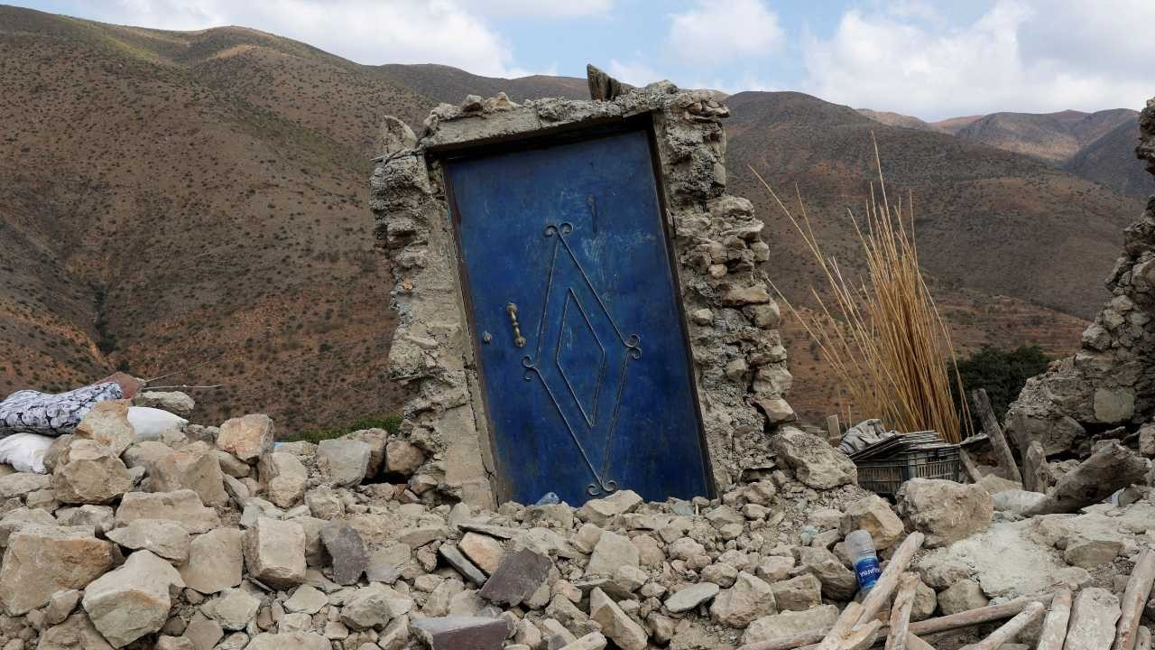 Fas depremi: 'Çıplak ellerimizle 15 kişi çıkardık'
