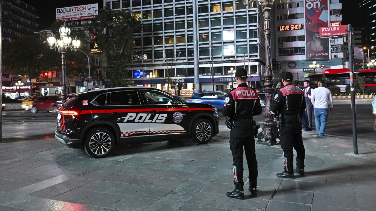 Ankara'da polis TOGG'u devriyeye çıktı