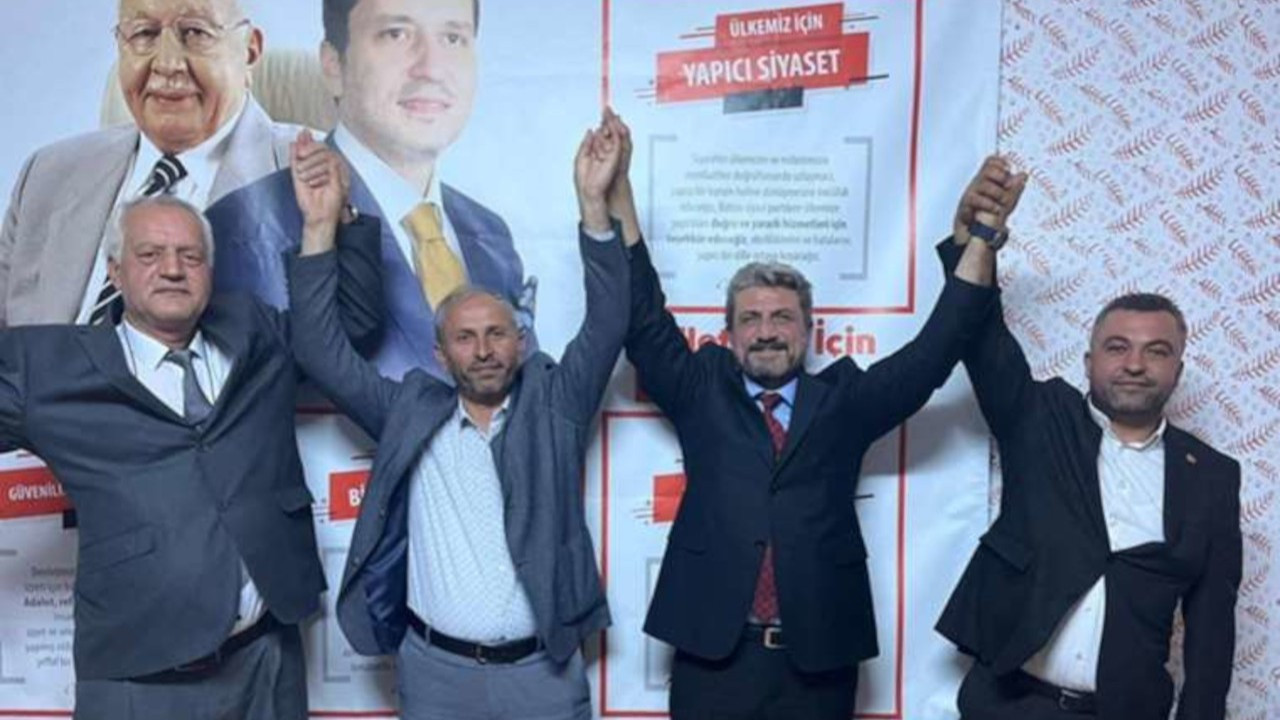Samsun'da AK Partili ve MHP'li iki isim Yeniden Refah'a geçti