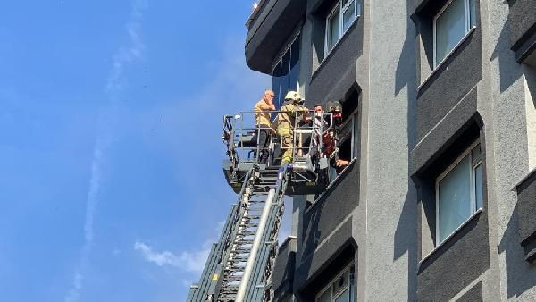 Zeytinburnu'nda tekstil atölyesinde yangın: Mahsur kalanlar kurtarıldı - Sayfa 2