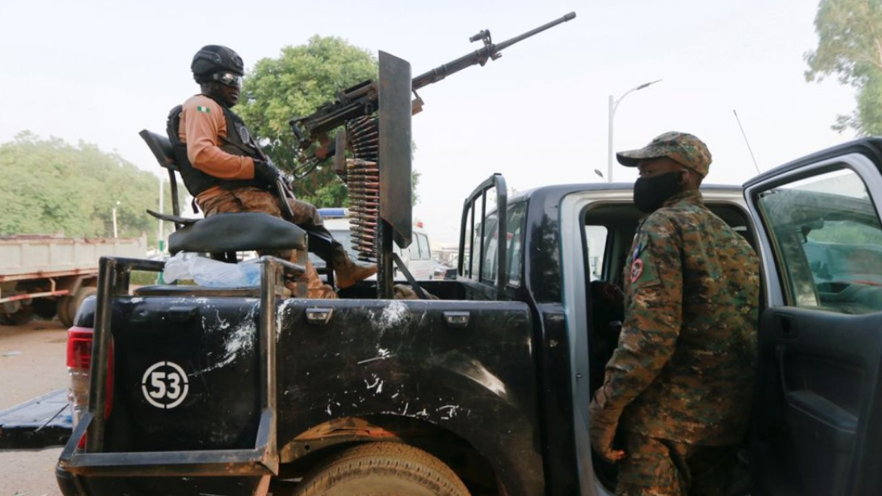 Nijerya'da üniversiteye silahlı saldırı: 35 kişi kaçırıldı