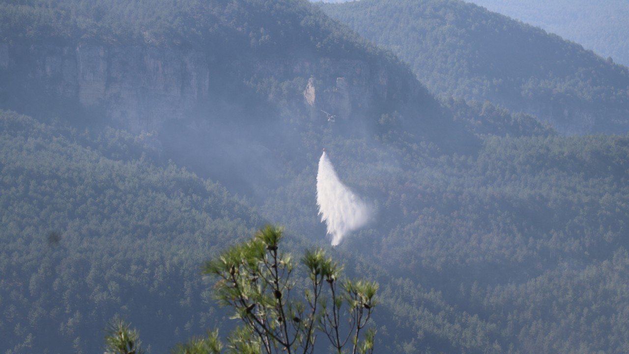 Karabük'te dün başlayan orman yangını kontrol altına alındı