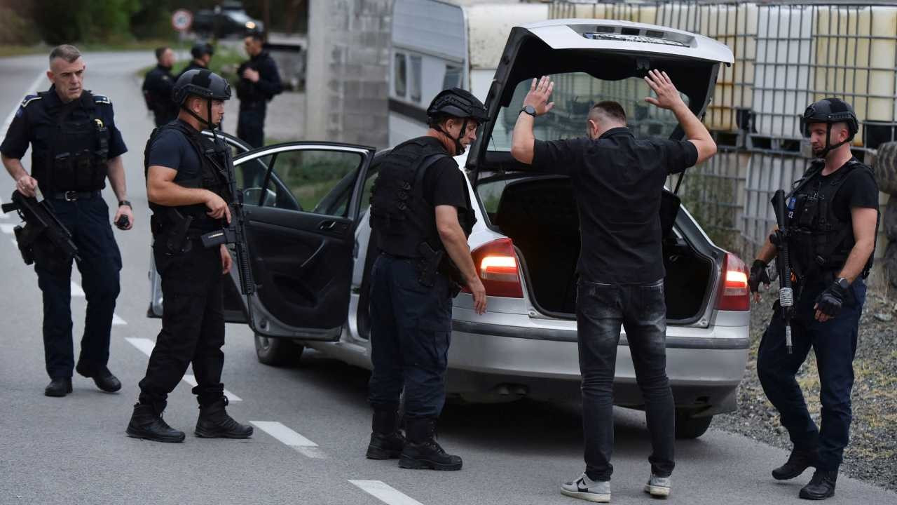 Türkiye'nin kırmızı bültenle aradığı kişi Kosova'da gözaltına alındı