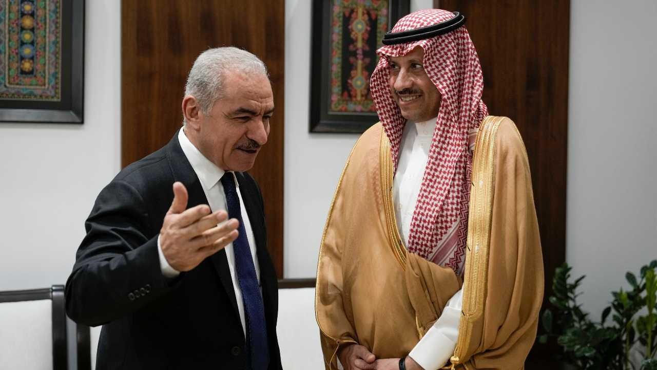 İsrail ve Suudi Arabistan'dan karşılıklı 'normalleşme' ziyaretleri