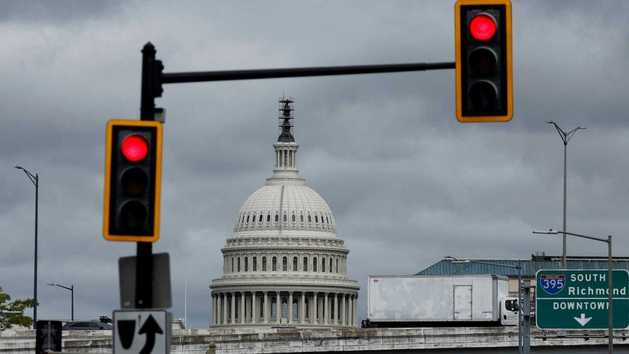 Kongre'de uzlaşma sağlanamadı: Hükümetin kapanmasına saatler kaldı