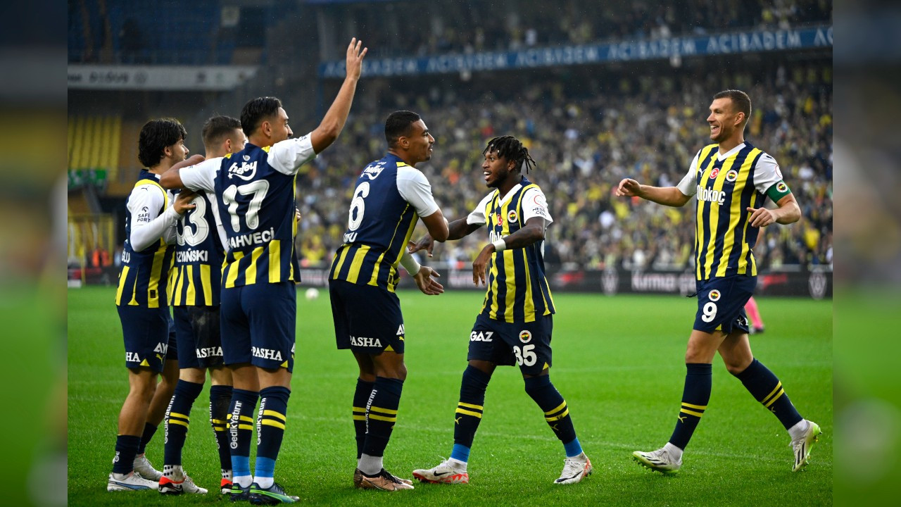 Lider Fenerbahçe 7'de 7 yaptı: 5-0