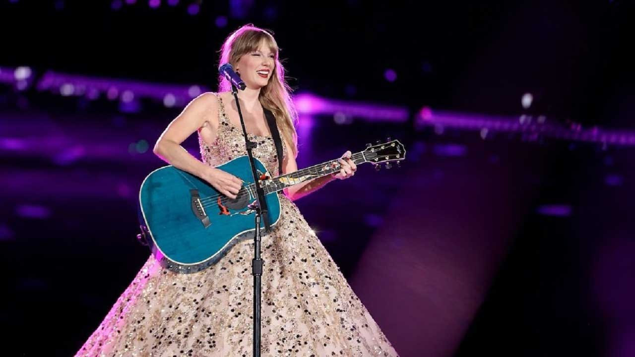 Taylor Swift'in filmi ön bilet satışlarında 100 milyon doları aştı