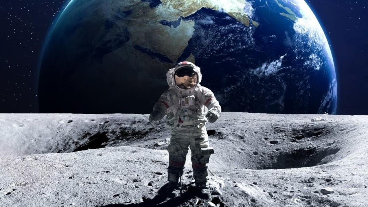 NASA'nın yeni Ay kıyafetini Prada tasarlayacak