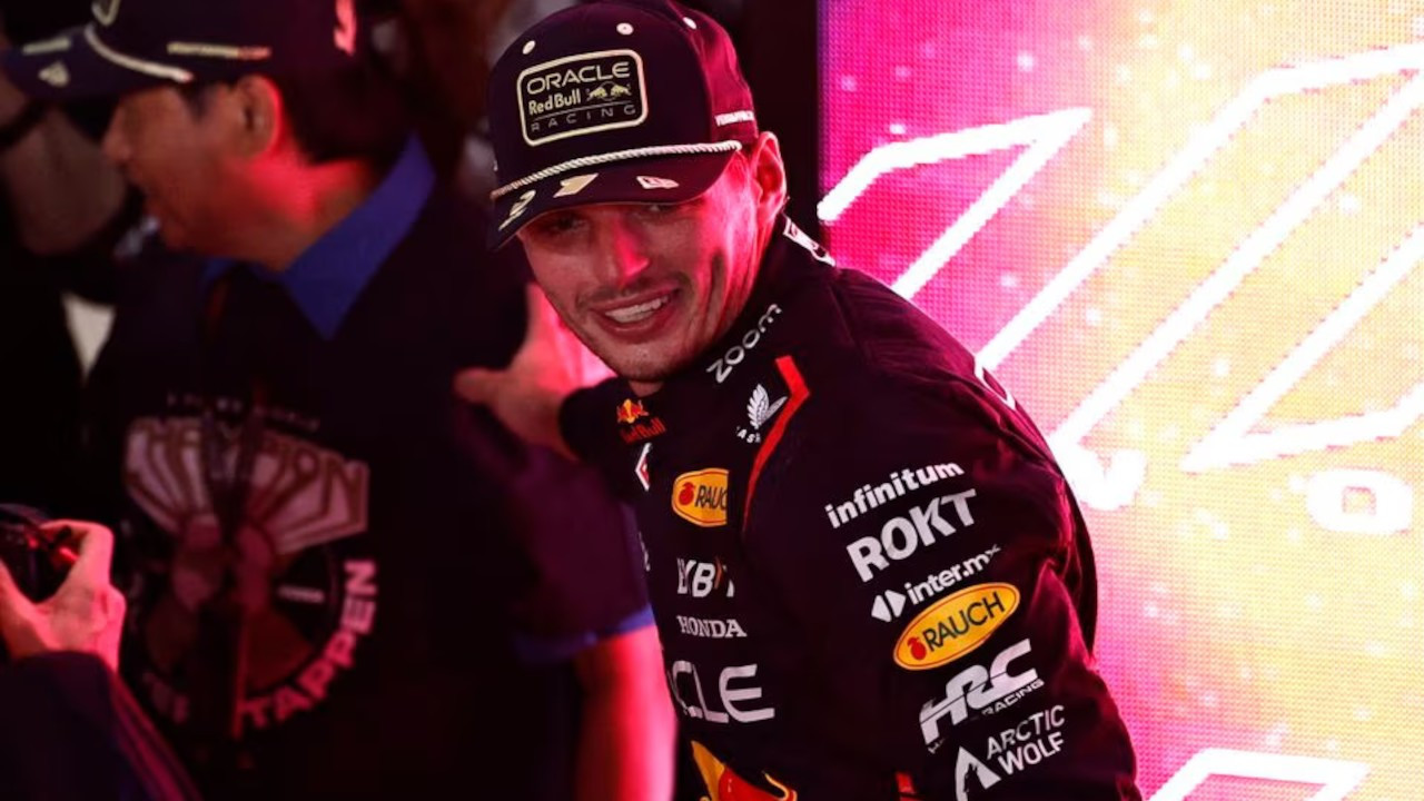 Formula 1'de üst üste 3. kez şampiyon Verstappen