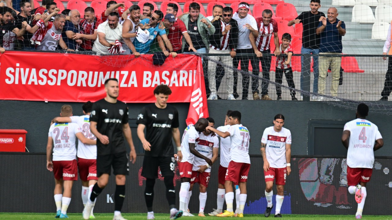 5 gollü maçta kazanan Sivasspor
