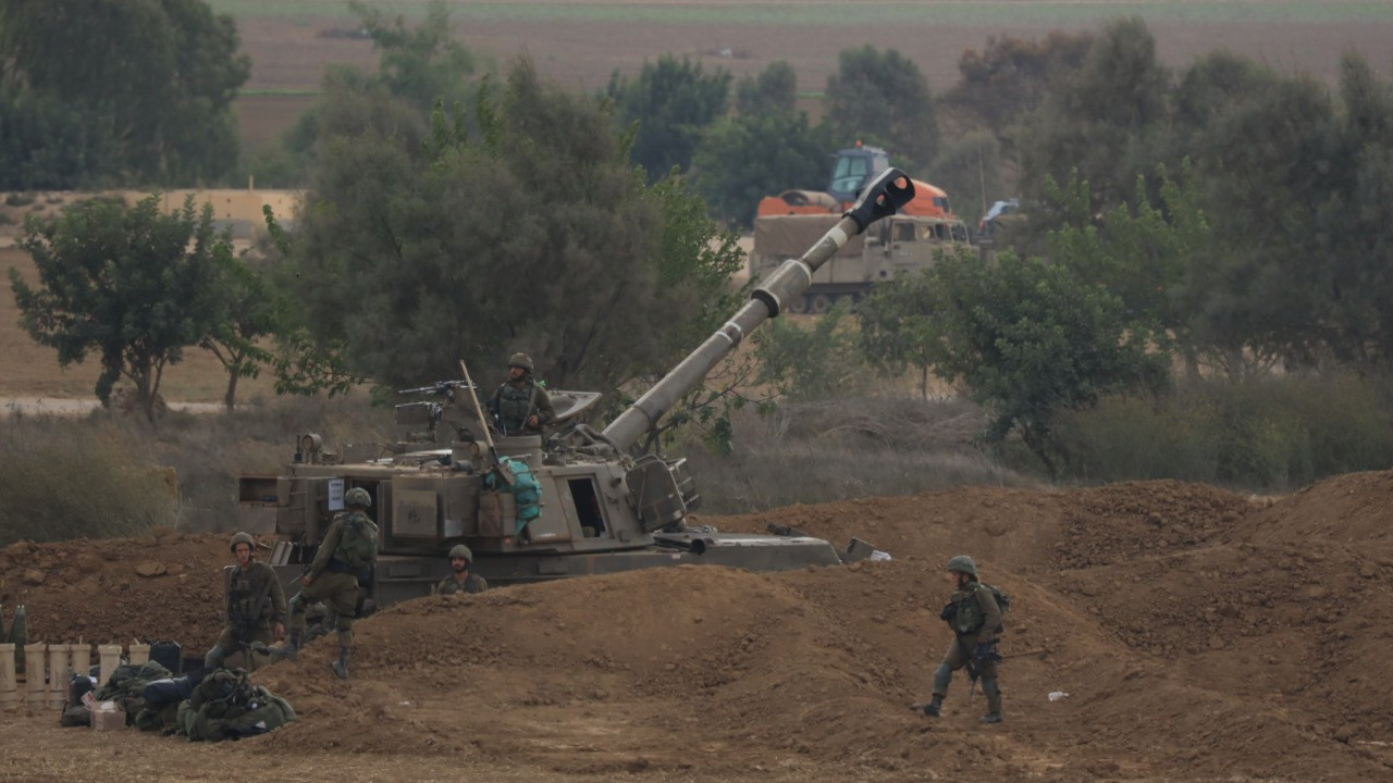 İsrail-Suriye arasında karşılıklı top atışları başladı