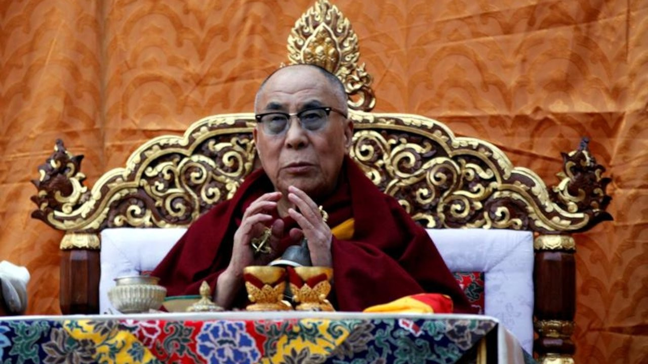 Dalai Lama'dan seks önlemi: Soğuk duş