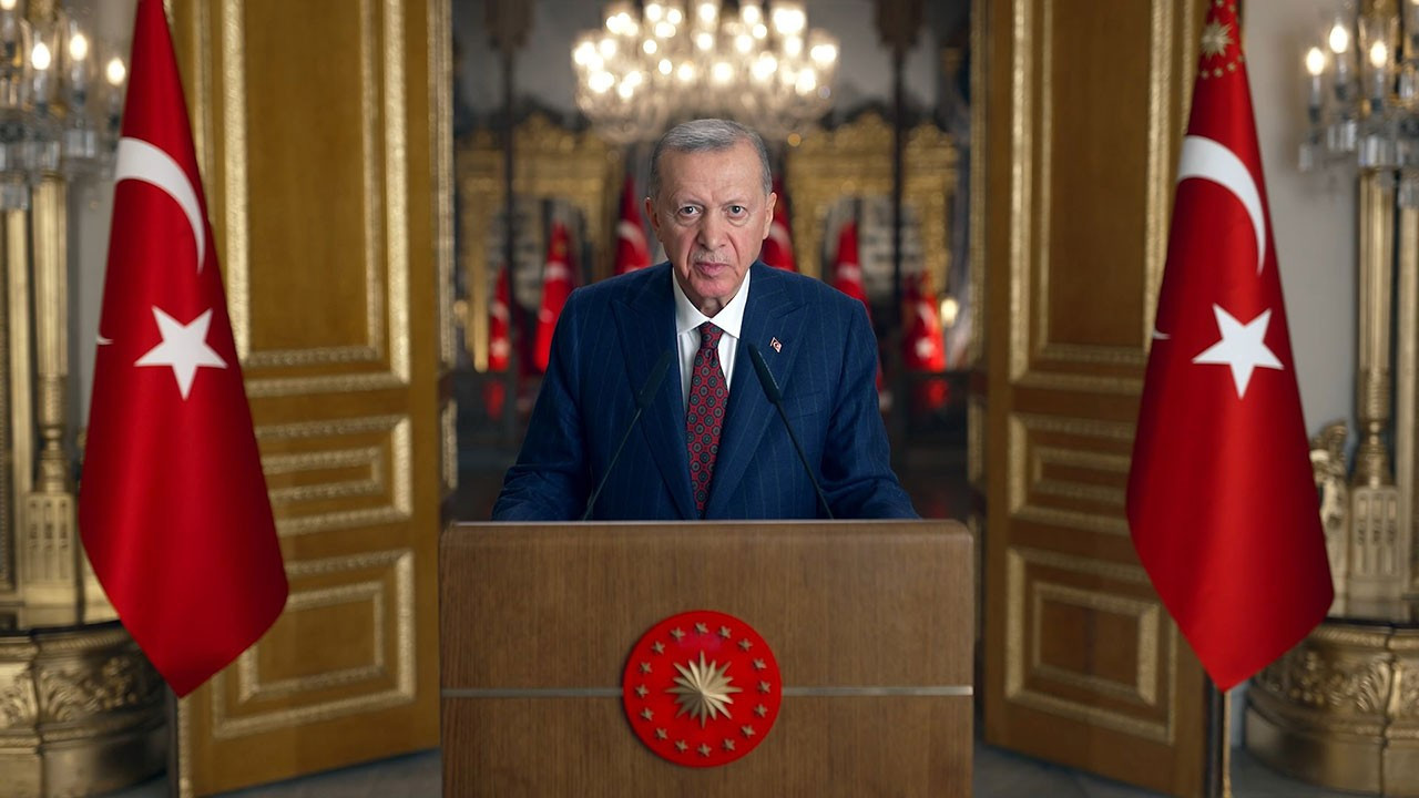 Cumhurbaşkanı Erdoğan'ın 'Atatürksüz' mesajına tepki