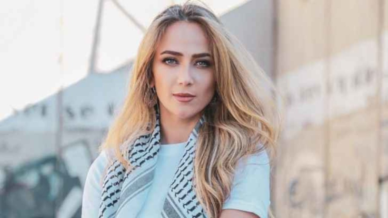 İsrail polisi, Filistinli şarkıcı Dellal Ebu Amine'yi gözaltına aldı