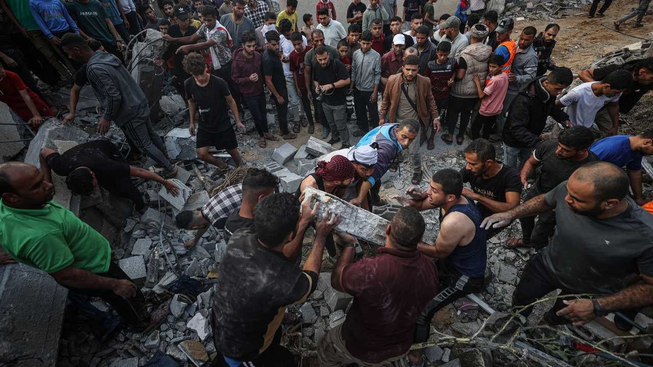 İsrail'den hava saldırıları: Han Yunus ve Refah'ta bir gecede 45 kişi öldü