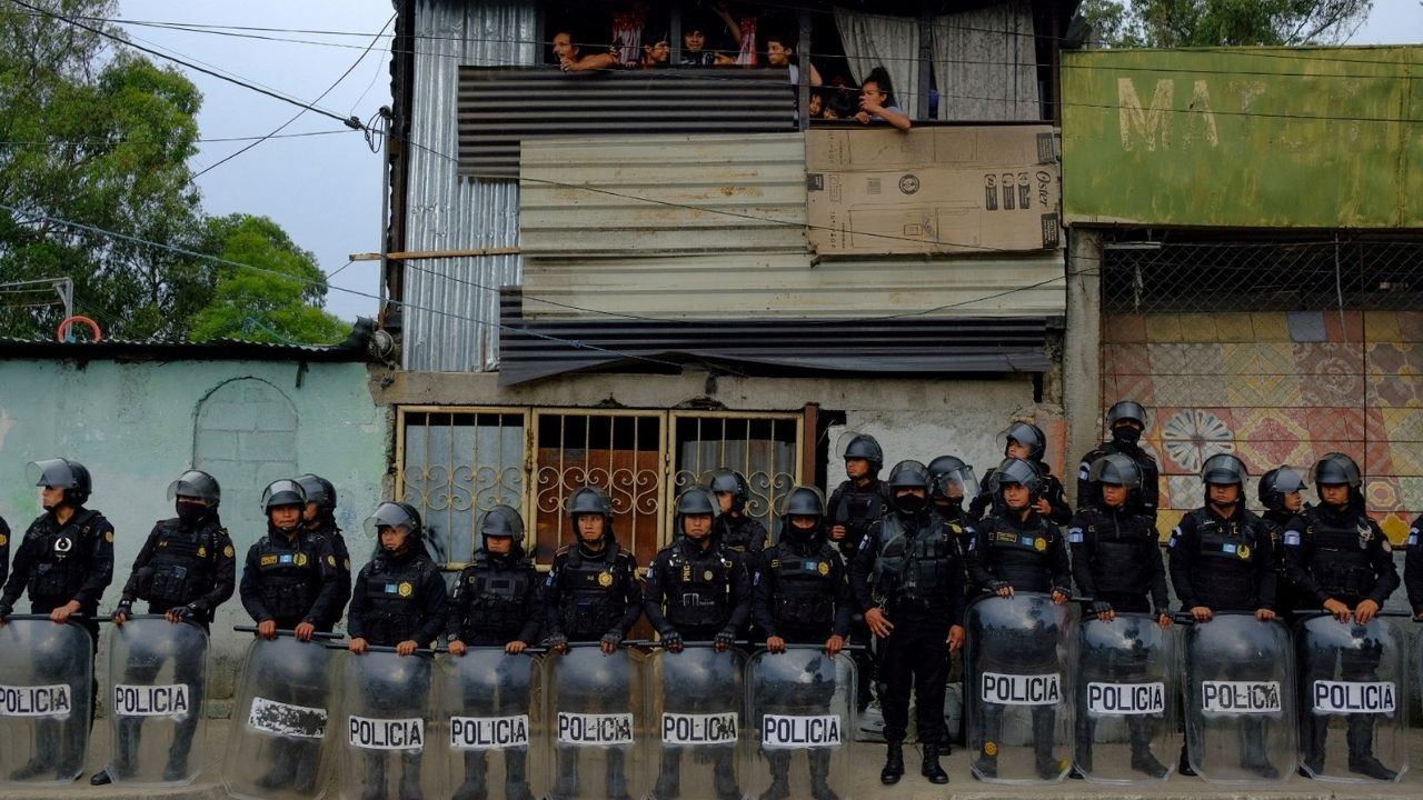 Guatemala'da protestolar sırasında silahlı saldırı