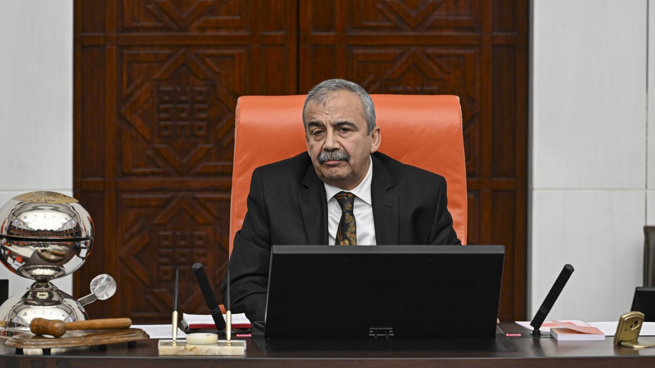Meclis Başkanvekili Önder’in yargılanması durduruldu