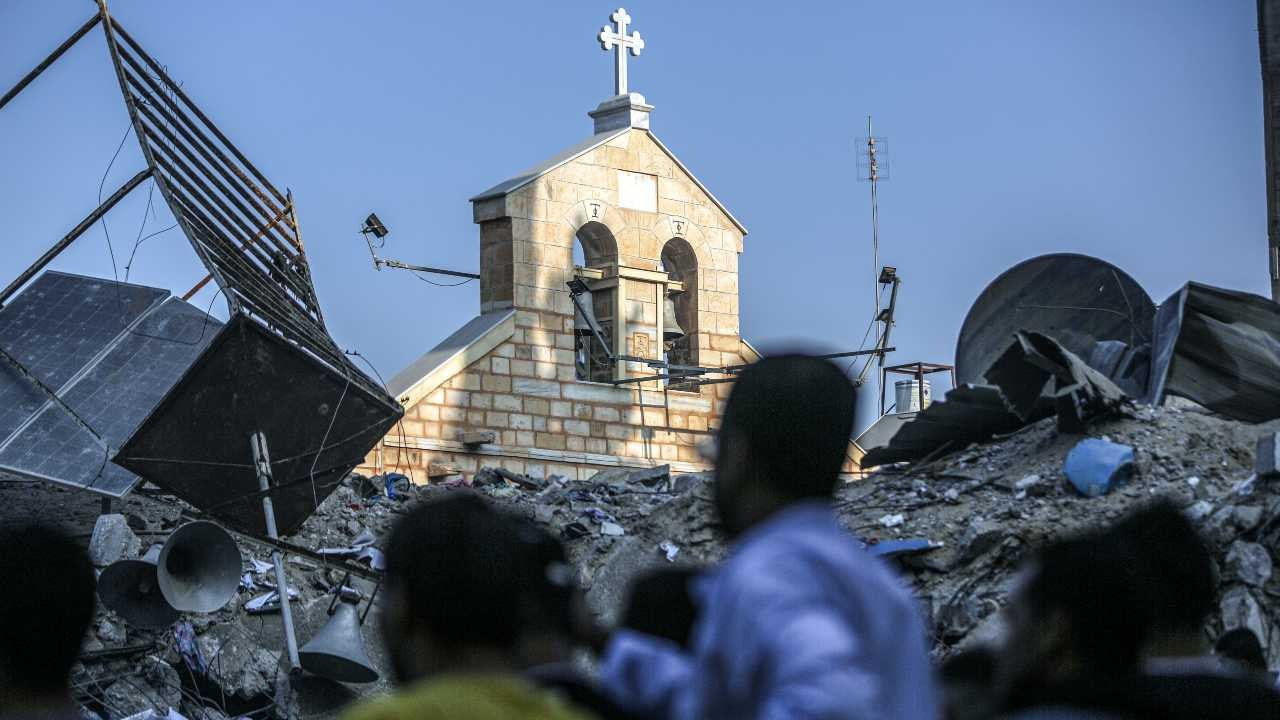 ABD'li eski vekil: Gazze'deki kilise saldırısında yakınlarım öldürüldü