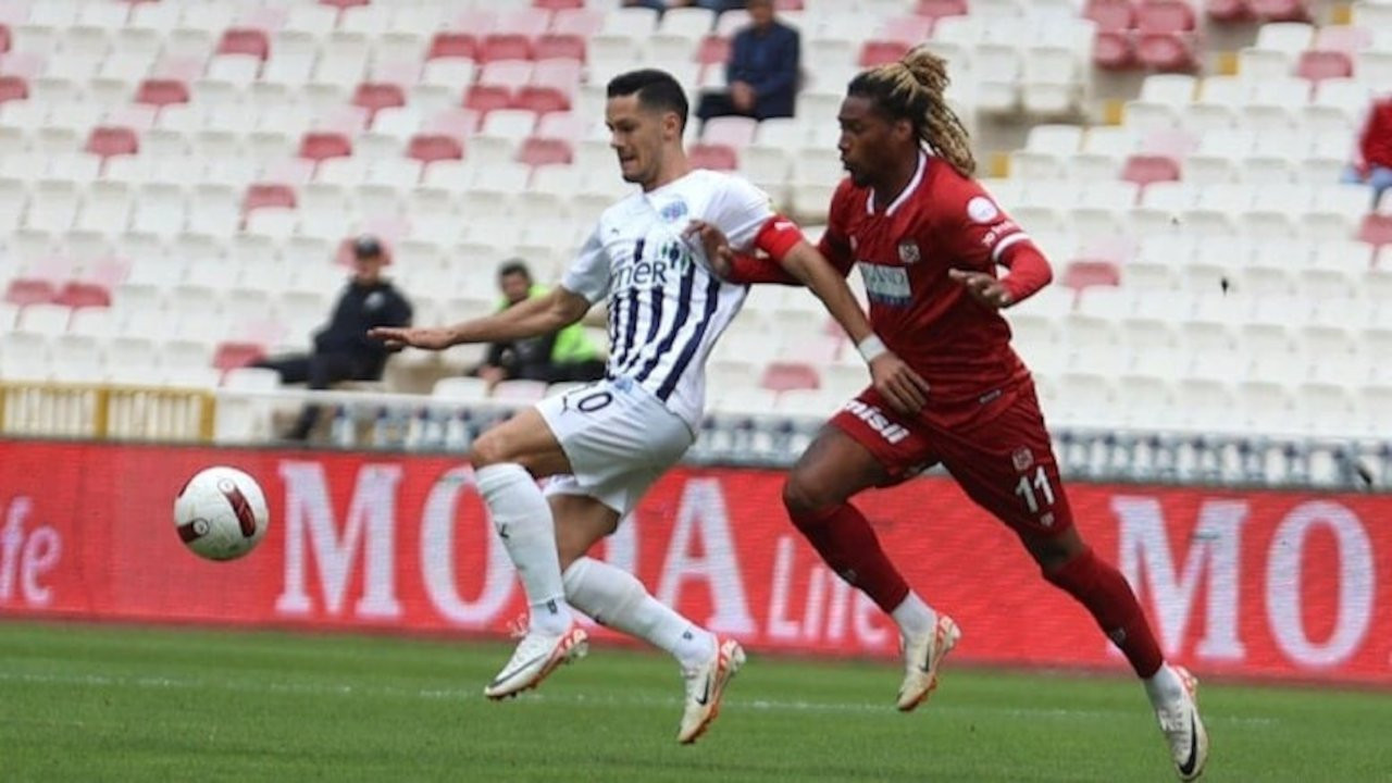 Kasımpaşa, EMS Yapı Sivasspor'u tek golle geçti