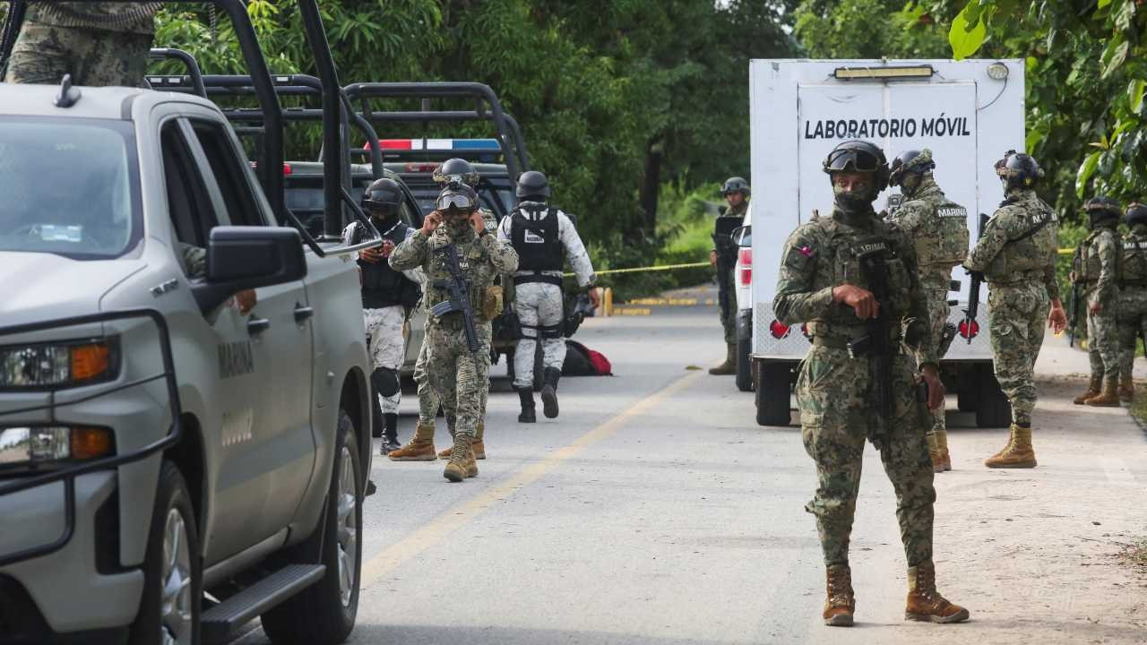 Meksika'da polise silahlı saldırı: 13 ölü