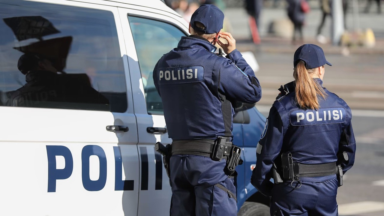 Türkiye'nin Helsinki Büyükelçiliği'ne saldırı
