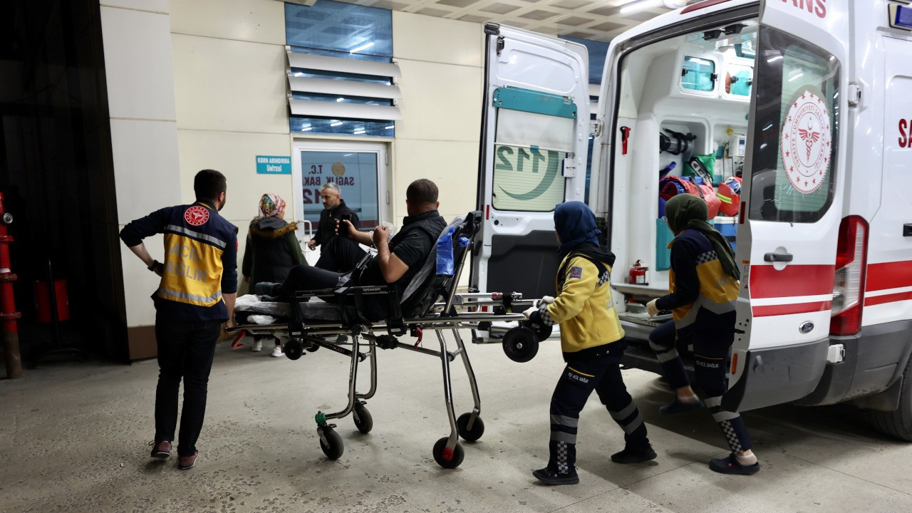 Dağdan toplanan mantar 3'ü çocuk 8 kişiyi hastanelik etti