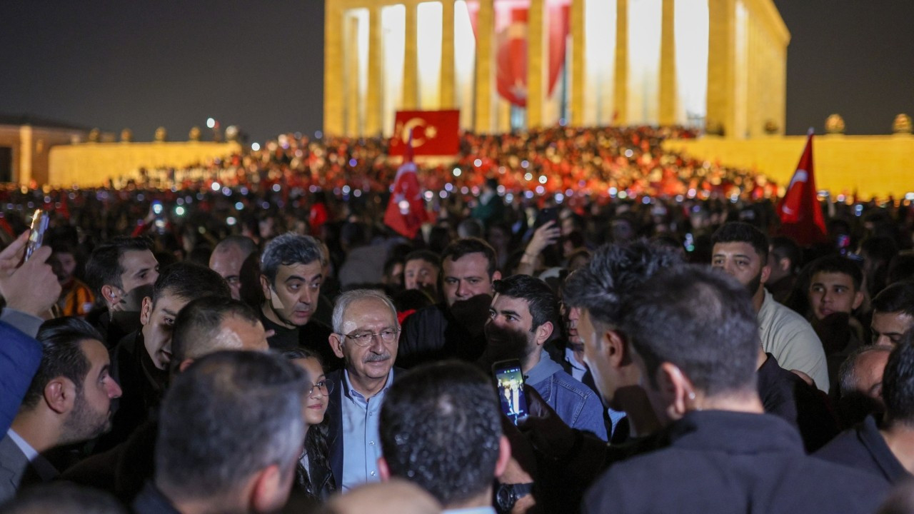 Kılıçdaroğlu, Birinci Meclis'ten Anıtkabir'e yürüdü
