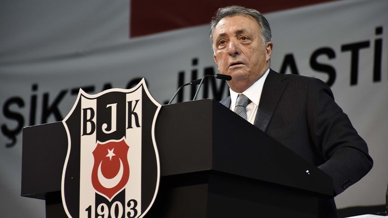 Ahmet Nur Çebi'den başkanlık kararı
