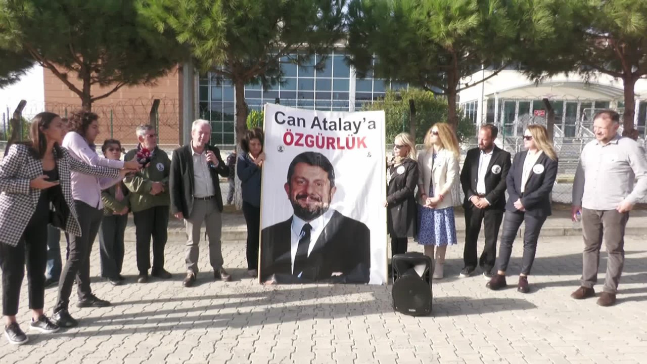 Avukatlar Can Atalay'ı cezaevinde ziyaret etti: 'Tam bir hukuk skandalı'