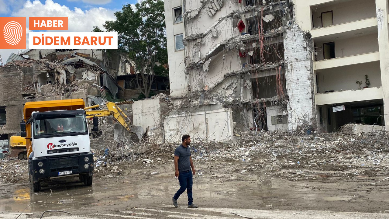 Malatya'da 'Deprem Öyküleri' tepkisi: 'Üniversite acıyı yarıştırıyor'