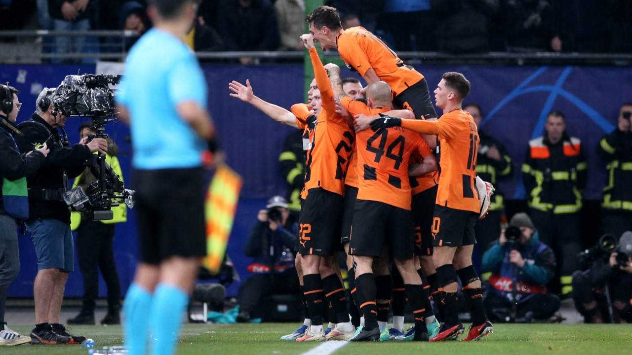 Şampiyonlar Ligi'nde gecenin sonuçları: Shakhtar Donetsk'ten Barcelona sürprizi
