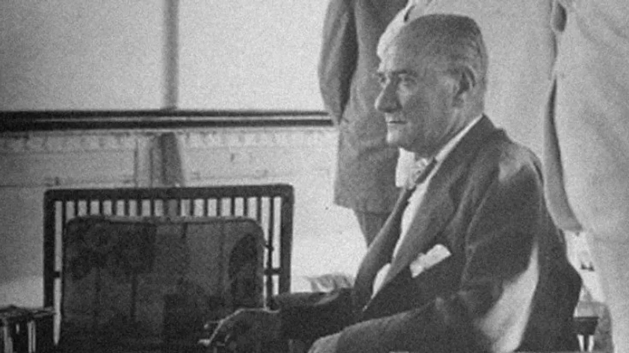 Mustafa Kemal Atatürk törenlerle anıldı