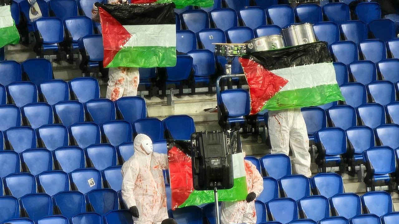 Real Sociedad taraftarlarının 'Filistin' eylemi gündem oldu