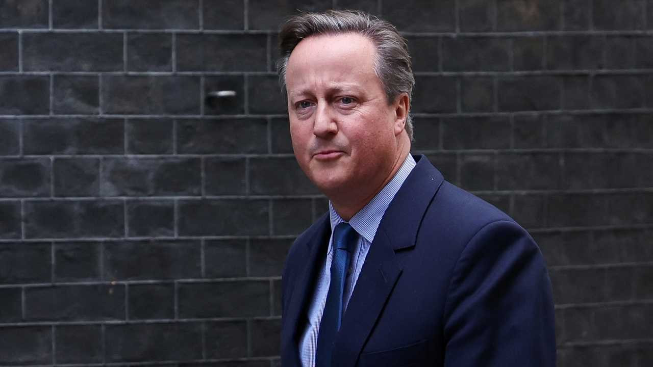 David Cameron kimdir?